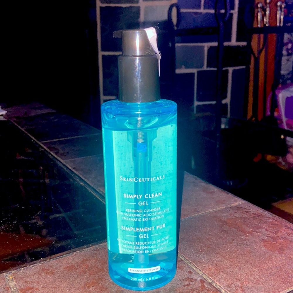 SkinCeuticals simply clean gel